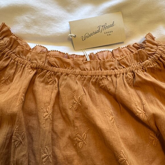 Universal Thread Top - Picture 7 of 9